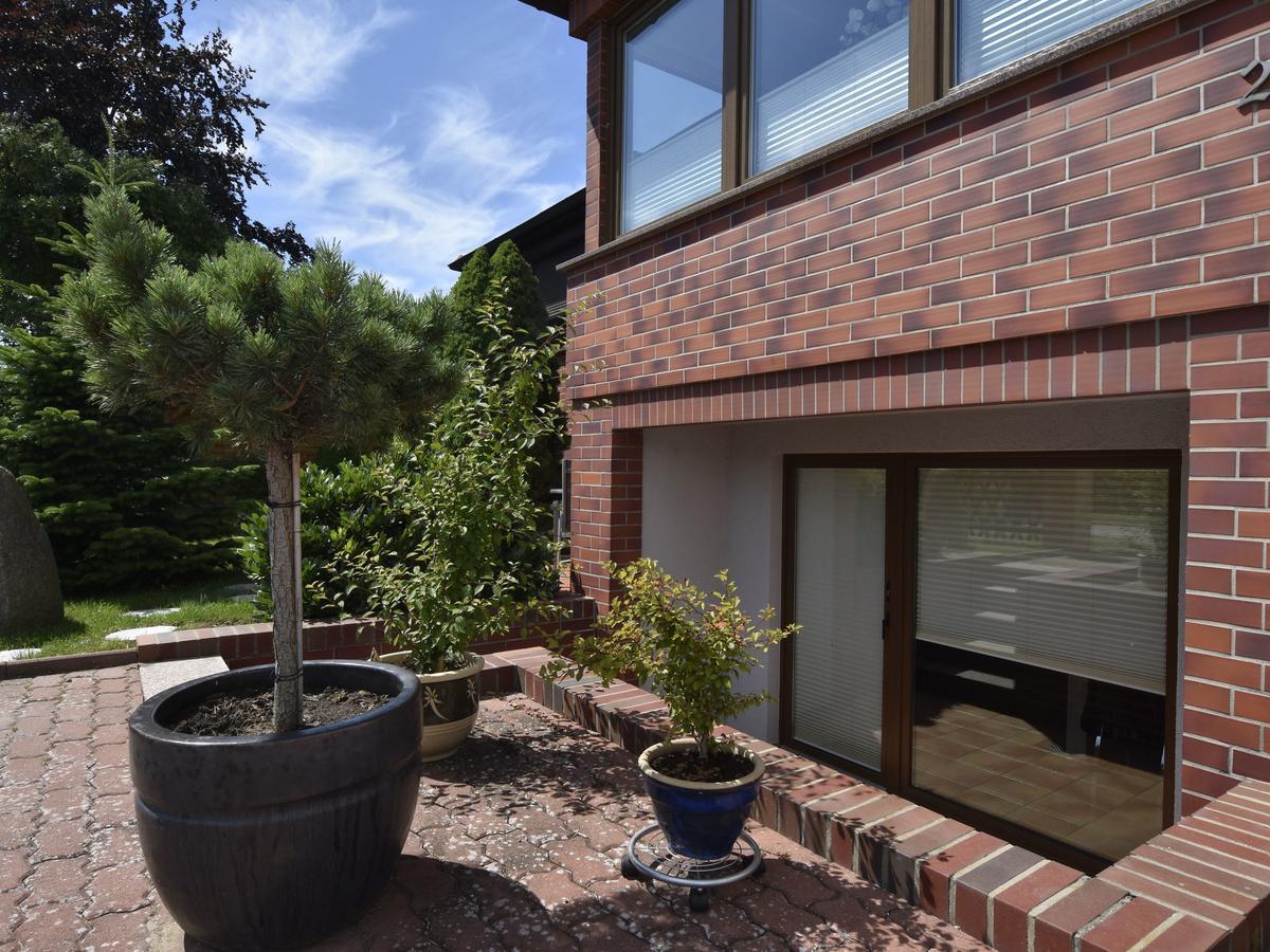 Modern Apartment In Kroepelin With Garden Exterior photo